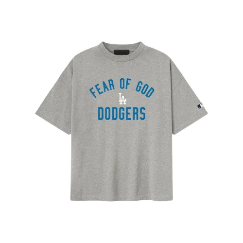 Fear Of God Essentials x MLB Коллаборация FW25 T-рубашка Унисекс