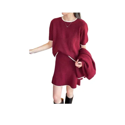 GIUHF Женские Комплекты с Юбкой