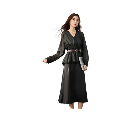 Love To Serve Комплект с юбкой Женские