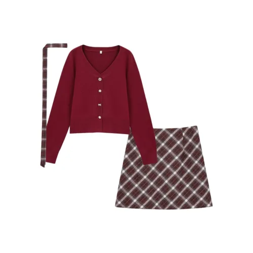 Love To Serve Комплект с юбкой Женские