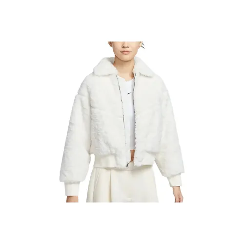 nike Sportswear FW25 Velvet feel Пальто Женское