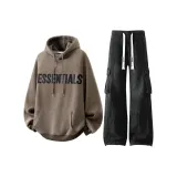 Camel Color Standard Sweatshirt + Black Pants  
Верблюжий цвет, стандартный свитшот + черные штаны