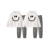 Цвет изображения: Девушка