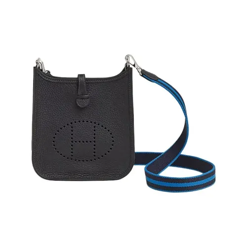 HERMES Evelyne Clemence Коровья кожа Сумка через плечо Женская Черный и Индиго