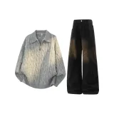 Светло-серый топ + черные джинсы