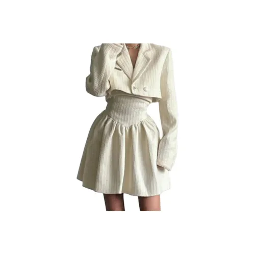 GIUHF Женские Комплекты с Юбкой