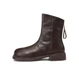 Коричневый