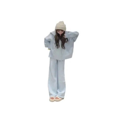 Gentle Welcome Повседневный костюм женский