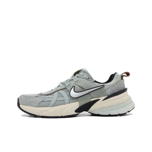 Nike V2K Run Амортизаторы Shock противоскользящие устойчивые к истиранию низкий топ повседневные городские для коммутирования беговые кроссовки женские цвет тауповый