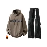 Свитшоты и толстовки с флисовой подкладкой цвета верблюжьего + черные штаны