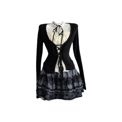 Udon House Женские Комплекты с Юбкой