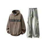 Верблюжий цвет, стандартный свитшот + грязно-желтые штаны