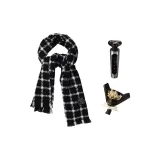 Черный шарф в клетку + бритва + букет