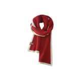 Рождественский красный