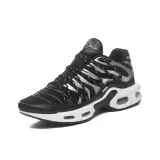 Чёрно-белый