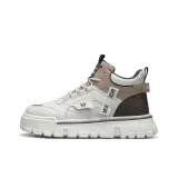 Бежево-коричневый