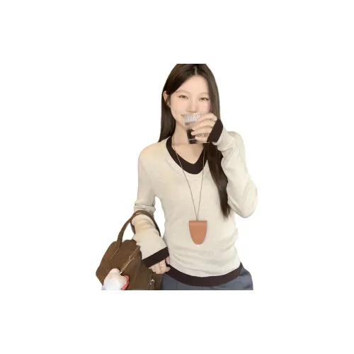 Dippanis Цветочный абрикосовый женский трикотаж