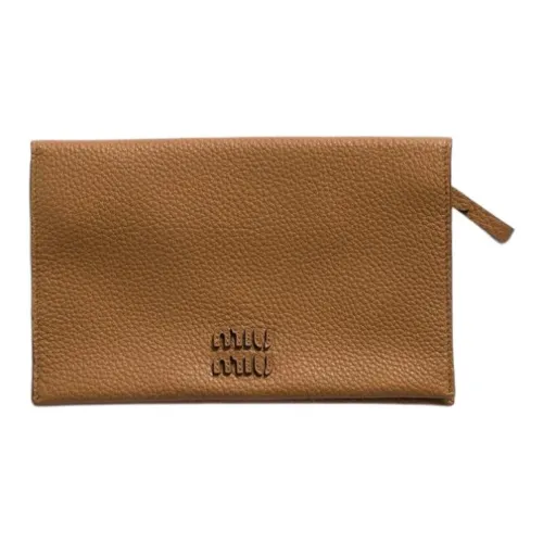 MIU MIU Телячья кожа Клатч Унисекс Карамель