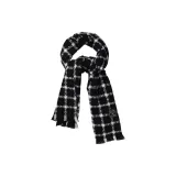 Черный шарф в клетку