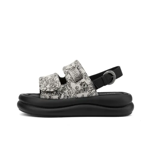 DAPHNE Пляжные сандалии Женские