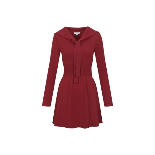 URBAN REVIVO Короткое платье с короткими рукавами женское