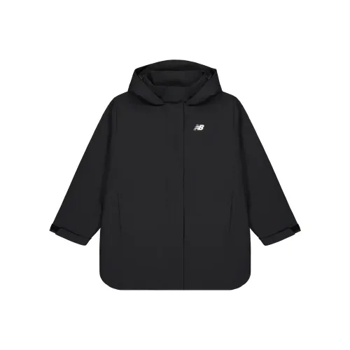 New Balance Куртка Женская Черная