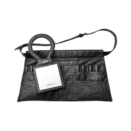 MAC X LUAR Ana Pro Arts Косметички