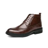 Коричневый