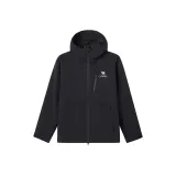 Призрачно черный