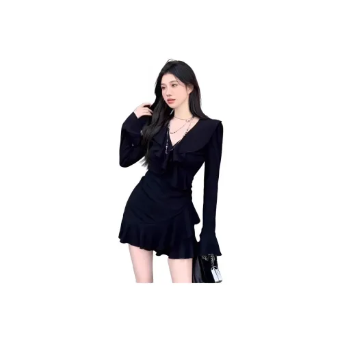 ЮЙЧЖАОЛИНЬ Длинное платье с длинными рукавами женское