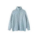 Светло-голубой