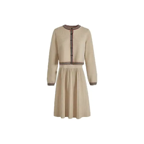 SCCREBEL OFFICIAL Комплект с юбкой Женские