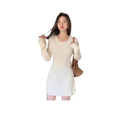 ЮЙЧЖАОЛИНЬ Длинное платье с длинными рукавами женское