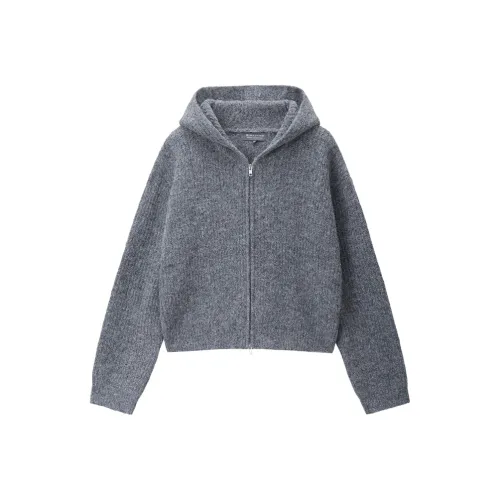 Giordano Женская трикотажная одежда