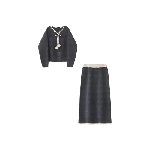SCCREBEL OFFICIAL Комплект с юбкой Женские