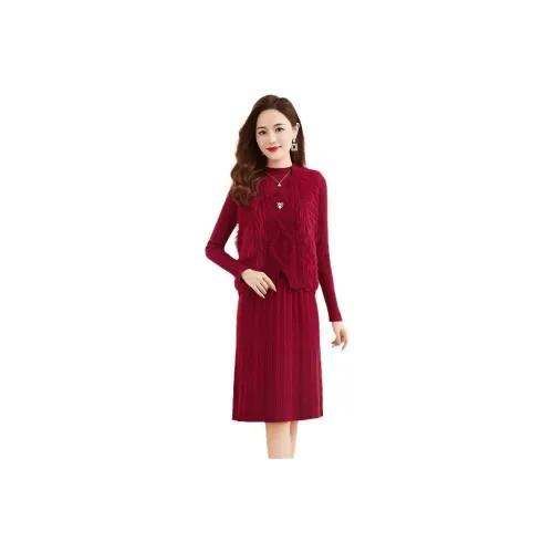 ЮЙЧЖАОЛИНЬ Длинное платье с длинными рукавами женское