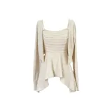 Молочно-белый