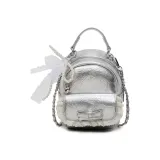 Серебряный с шармом