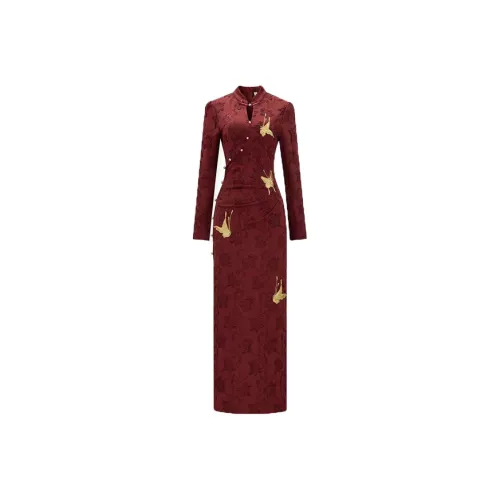 COVT Длинное платье с длинными рукавами женское