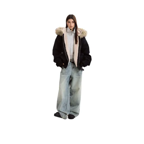 Amyway Женские пуховики