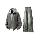 Светло-серый топ + желтые грязные штаны