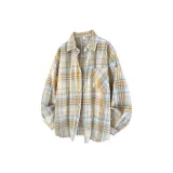 Светло-желтый