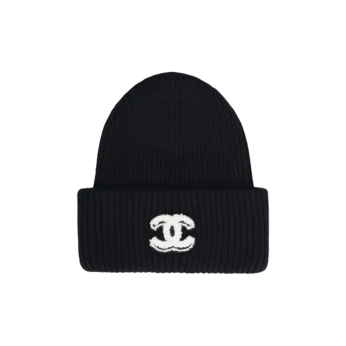 CHANEL Шапки-бини Женские