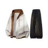 Абрикосовый кофе, топ + черные штаны