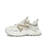 Бежево-абрикосовый