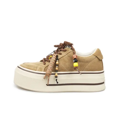 CORINNA DI MARSALA Низкий топ Повседневная обувь Женская