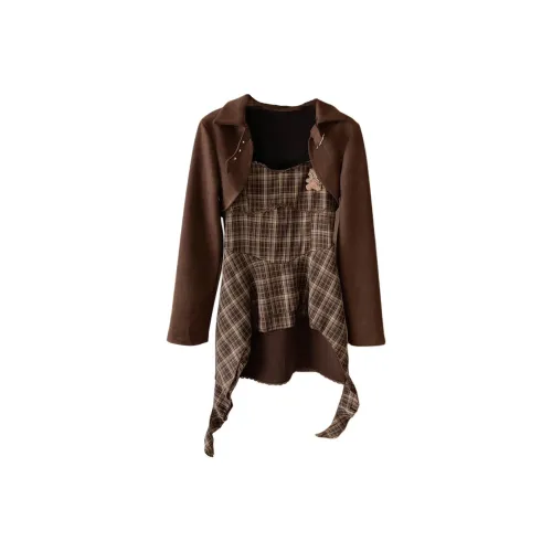 Local Gal Женские Комплекты с Юбкой