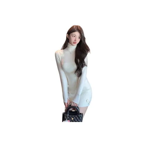 ЮЙЧЖАОЛИНЬ Длинное платье с длинными рукавами женское