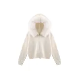 Пальто цвета экрю