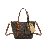 Кофейно-коричневый